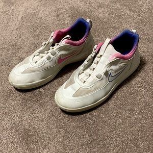 Nike SB Nyjah Houston size 6 mens sneakers”no laces”